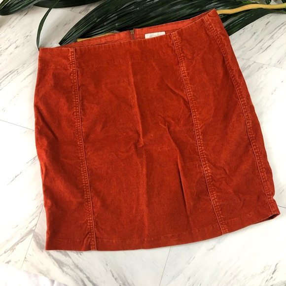 Garnet Hill Dresses & Skirts - Garnet Hill Burnt Orange Corduroy Skirt